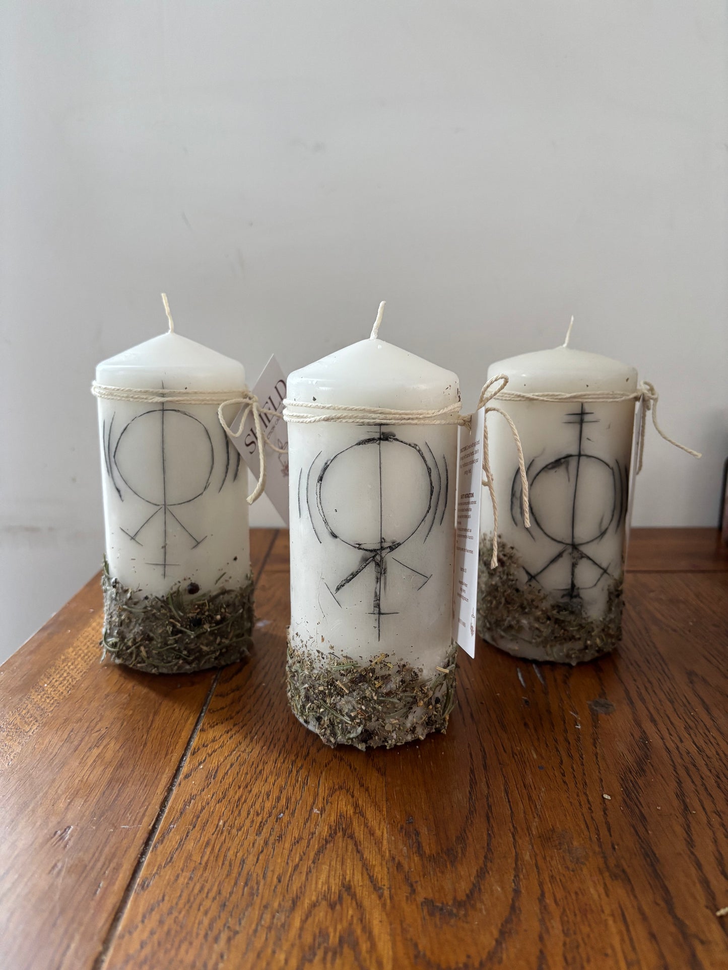 Small Shield Protection Candle